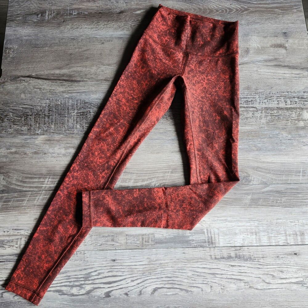 (4) Lululemon Wunder Train High-Rise Tight 28"